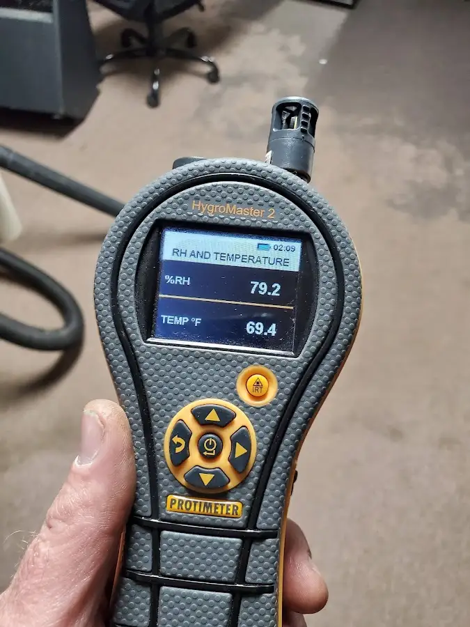 Moisture meter humidity assessment for Mold Remediation & Removal in Plantation